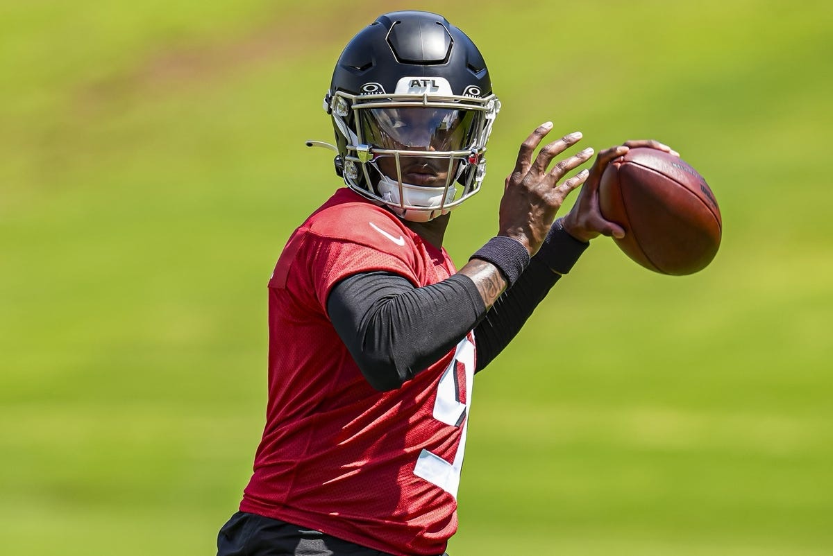 ROOKIE MINICAMP HAS KICKED OFF FOR A FEW TEAMS AS THE NFL SUMMER IS ABOUT TO HEAT UP
