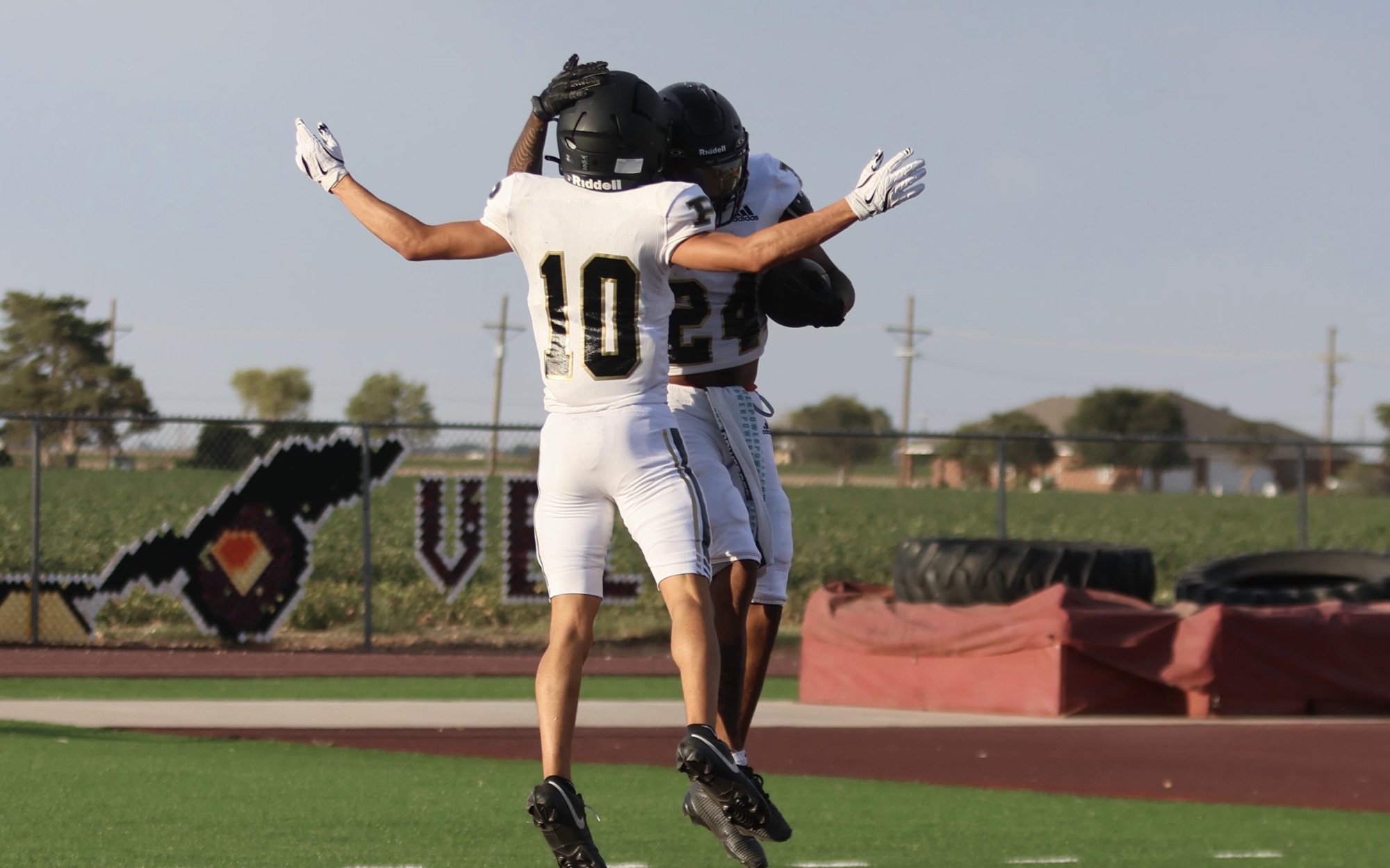 POST VS ANSON, GRUVER VS HOOKER KICK OFF 2A SCHEDULE IN 806  FOOTBALL PLAY